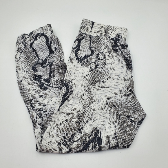 BB Dakota Pants - BB Dakota Kasiana Jogger Pant